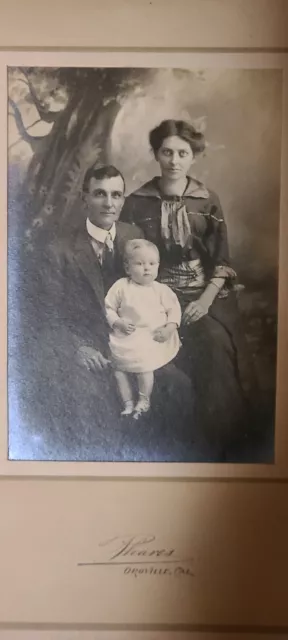 Vintage Original Early Photo-Family Poitrait PHARES Studios-Oroville, Ca.