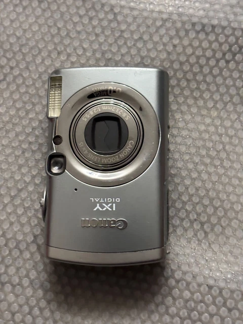CANON IXY DIGITAL 900 IS Compact Digital Camera Tested Working