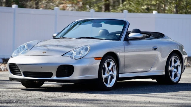 2004 Porsche 911 911 CARRERA 4S