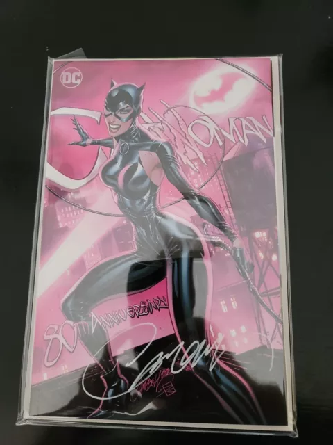 Catwoman 80th Anniversary J SCOTT CAMPBELL EXCLUSIVE VARIANT SIGNED W COA NM ++