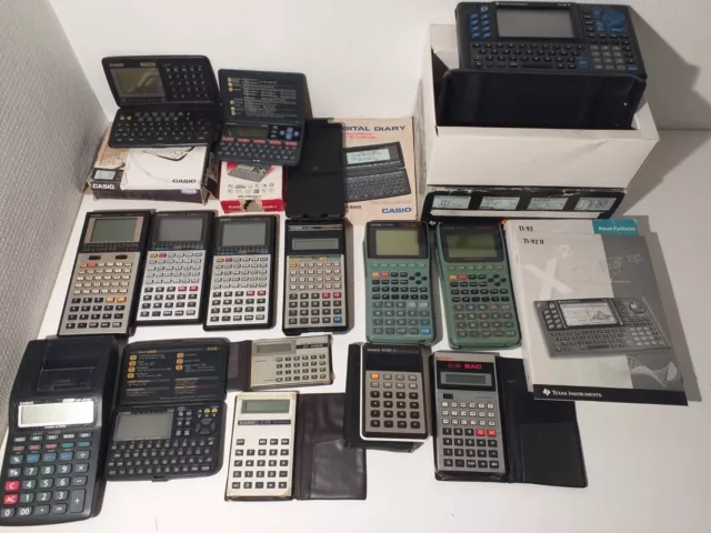 Lot 14 Calculatrices et Agendas CASIO + 1 Texas Instruments TI 92