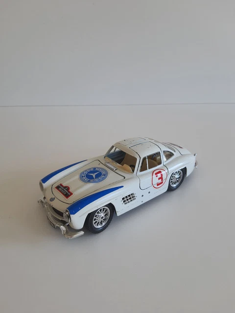 Mercedes 300 SL 1954 Blanche Burago 1/18 - Roues Rayons - Miniature De Collection