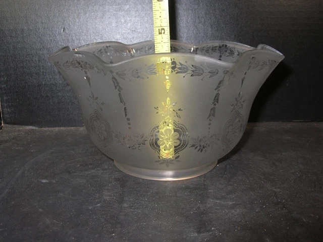 VINTAGE c1890 GAS LIGHT LAMP SHADE w/ 4" Fitter, Delicate ETCHED PATTERN