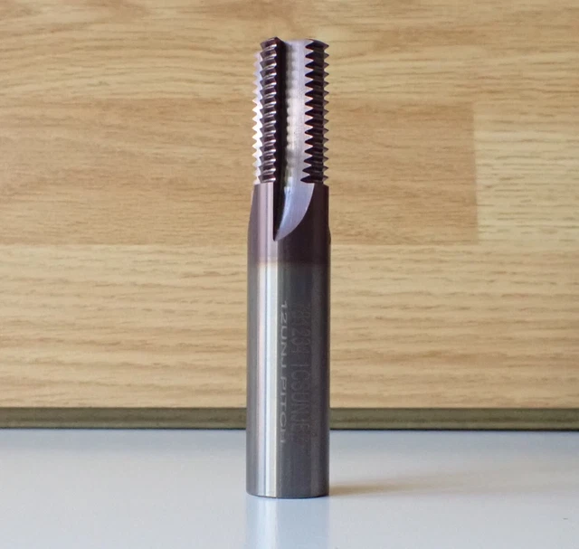 12 TPI 4 Straight Flute Solid Carbide Thread Mill 3/4" Shank for Int/Ext threads
