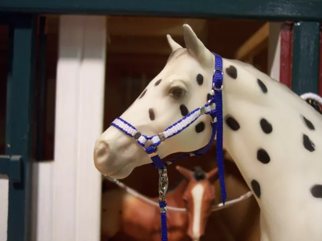 Jaapi ROYAL/WHITE STRIPED halter w/lead - fit Breyer/Stone model horses