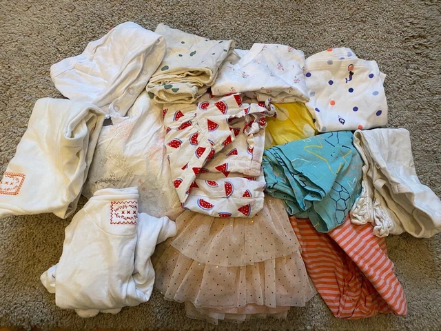 Baby girl clothes bundle size 3 - 6 months