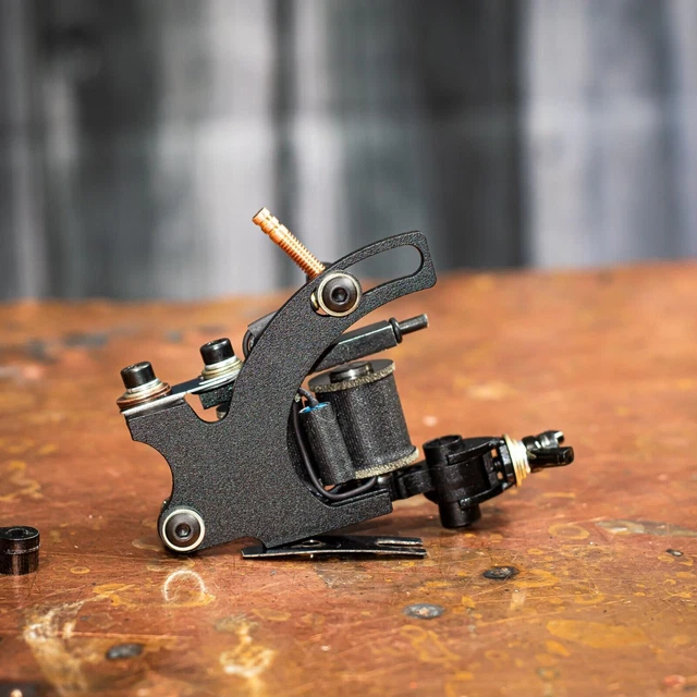 Handmade tattoo machine shader mag 5-25, Running 105-110 Hz @ 4.5 V Unloaded
