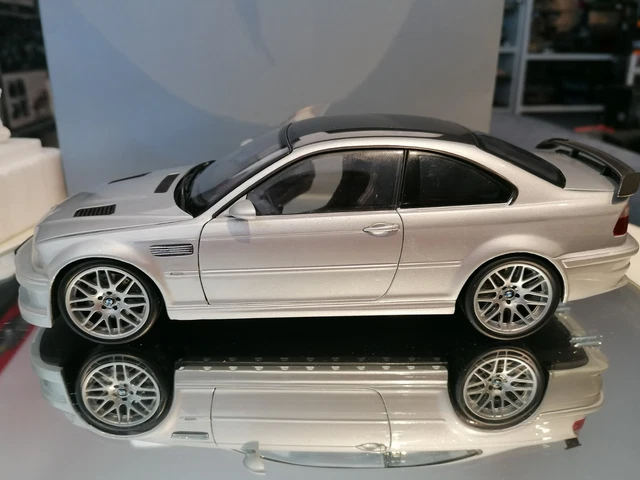 Kyosho 1:18 BMW M3 GTR version de rue rouge / bleu 08507R modèle