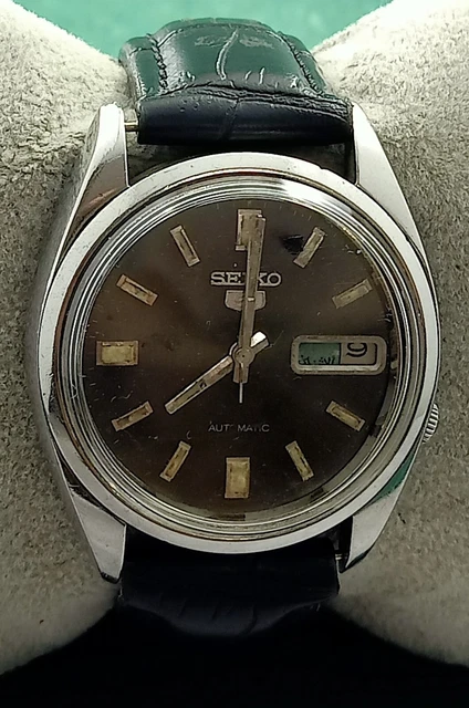 Vintage Seiko 5 Automatic 7009 17J Original Dial Recently Service Men's Watch