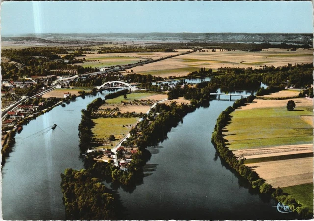 CPM SAINT-PIERRE-du-VAUVRAY General Aerienne view of the Seine (1161444)