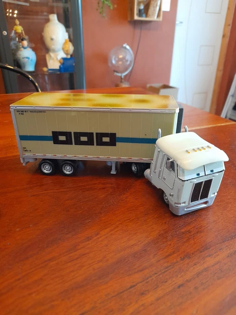 CARS DISNEY PIXAR - Ben Crankleshaft hauler Camion Truck EUR 43,90 ...