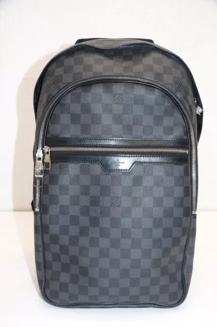 LOUIS VUITTON AUTHENTIC Damier Graphite Utility Backpack Date Code DR3260
