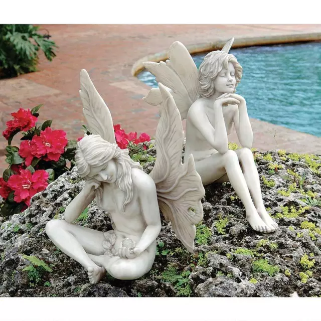 Juego de 2: Estatuas de jardín de fantasía aladas de mariposas pensativas y soñadoras sentadas