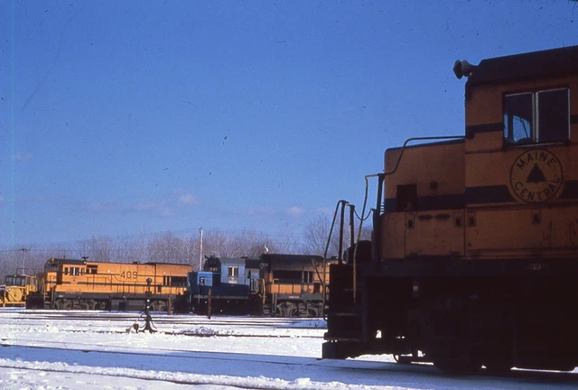 Duplicate Railroad Train Slide Maine Central & Boston Maine Array 12/1978 Rigby