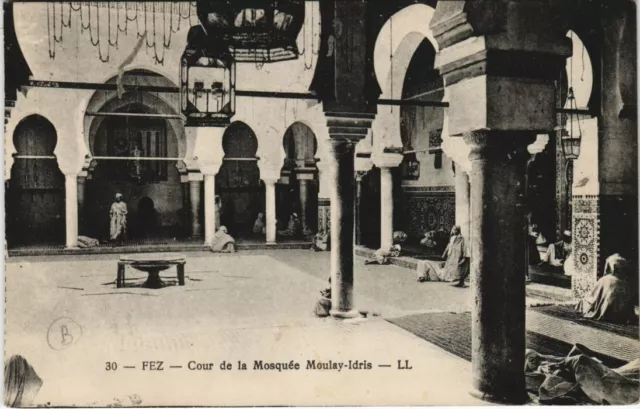 CPA AK FEZ - Court of the Mosque Moulay Idris MOROC (669370)