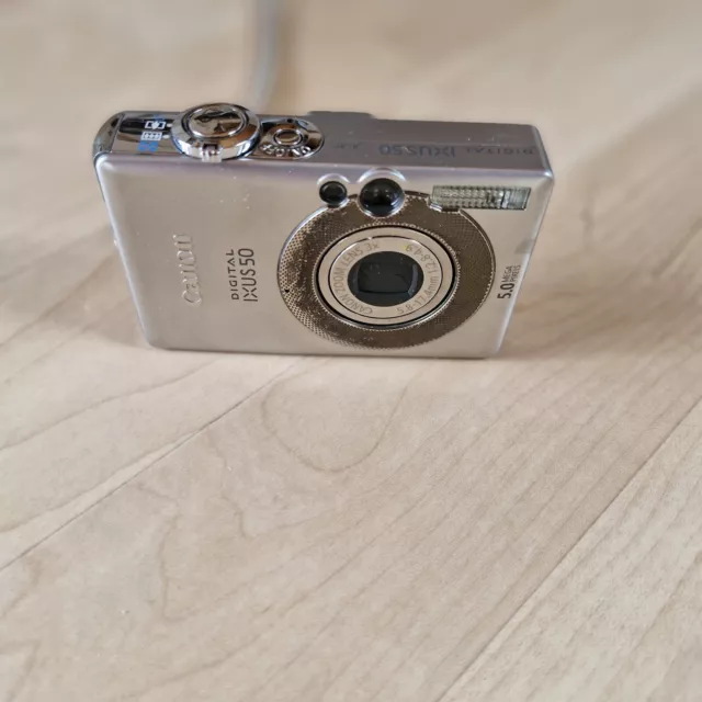 Digitalkamera Canon  IXUS 50 mit 5,0 Megapixel