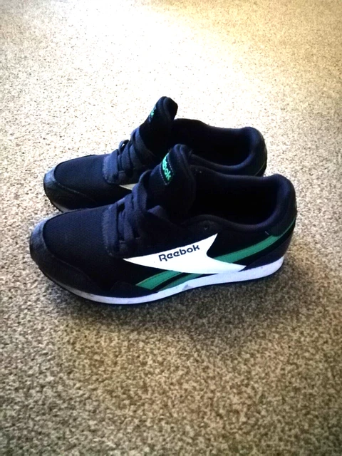 Boys reebok trainers size 3