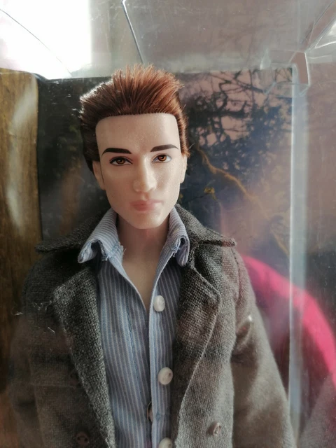 Barbie Tessa Virtue - Inspiring Women Series 2019 - Patineuse - NRFB Mattel GHT50