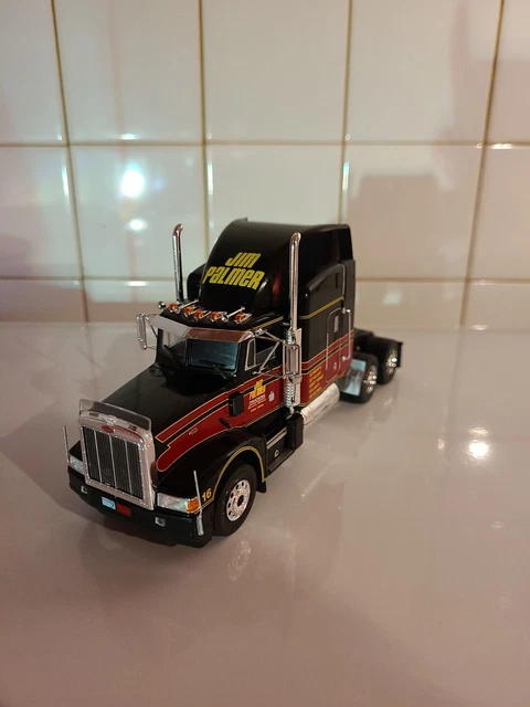 Peterbilt 352 s přívěsem Monfort of Colorado 1:43 - Altaya BAZAROVÉ ZBOŽÍ
