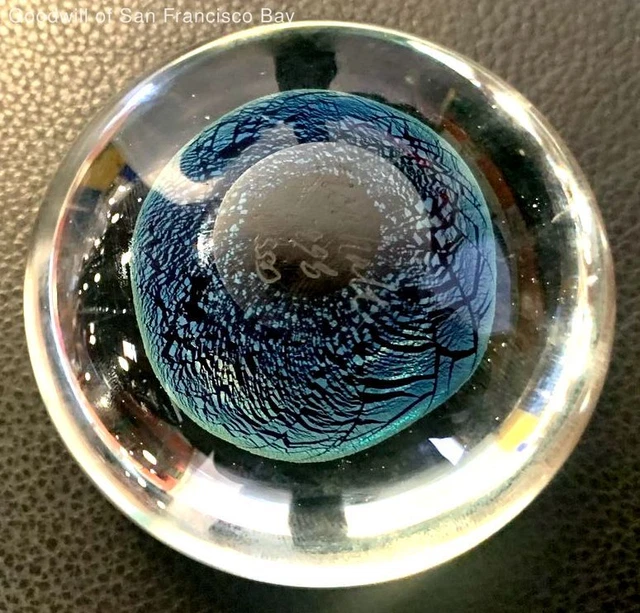 Robert Eickholt Signed Paperweight 1998 Tabletop Decorative Round Clear Blue Robert Eickholt Signed Paperweight 1998 Tabletop Decorative Round Clear Blue