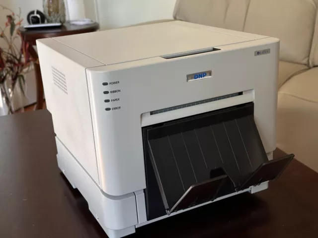 DNP DS-RX1 Dye Sublimation Printer, 4x6" Prints