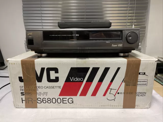 JVC HR-S6800 SVHS-Videorecorder + FB + OVP - geprüft vom Händler