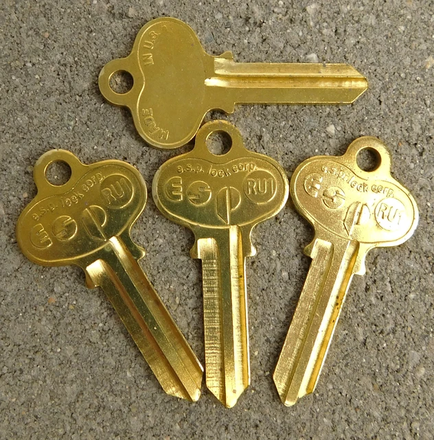 VTG Lot of 4 ESP Lock Co. Solid Brass RU1 Metal Key Blanks Uncut Keys Made USA
