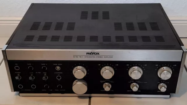 Revox B750  Amplifier, HiFi Stereo , 2x 100 W/4 Ohm , anthr , Bedienelem. defekt