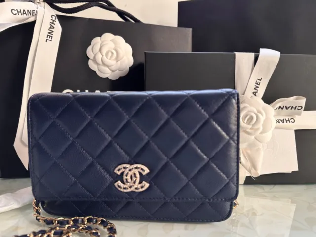 chanel wallet caviar leather