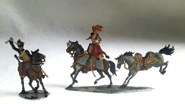 Lot Soldats Cavalerie, Cheval Empire  plat d'étain, anciens
