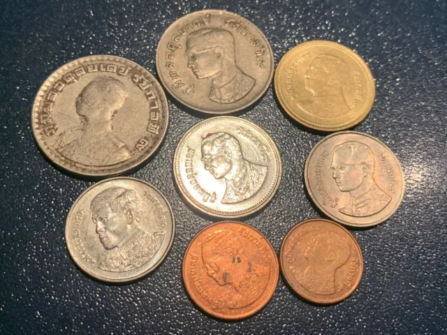 8 Verschiedene Münzen Thailand Kursmünzen / Coins aus dem Umlauf Zirkuliert