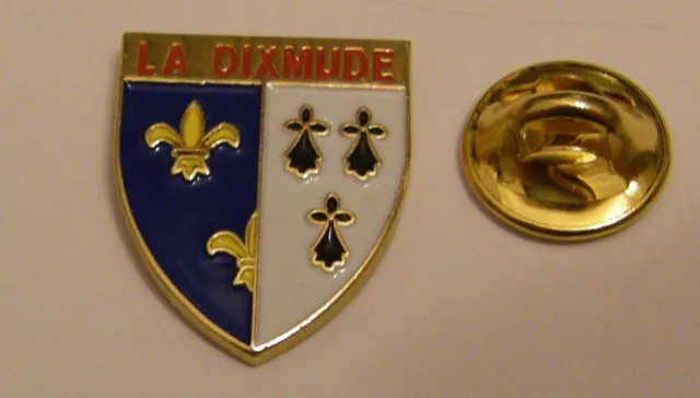 pin's CLUB DE TIR LA DIXMUDE BLASON HOUDAN