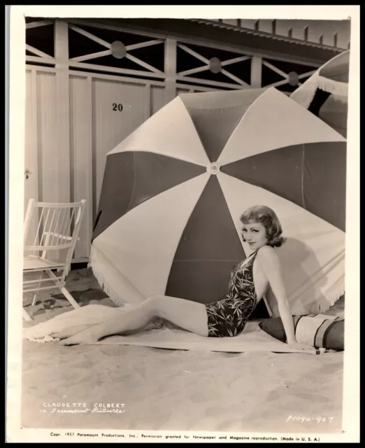 Hollywood Beauty Claudette Colbert Cheesecake Swimsuit 1937 Original Photo 632