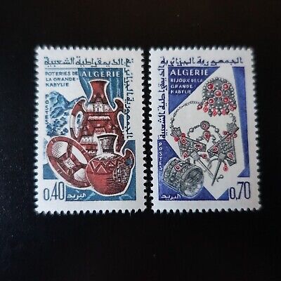 non linguellato in miniatura foglio FRANCOBOLLI BELLO ALGERIA 2007 Emir Abdel Kader PERSONAGGIO STORICO Gomma integra 