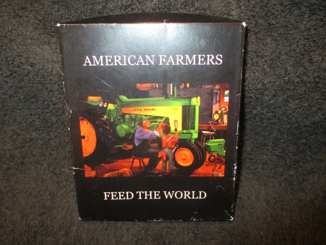 New In Box American Farmers Feed The World 3 John Deere Pocket Knife Knives