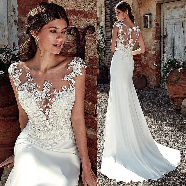 Robe de mariee fourreau 2025 pronuptia