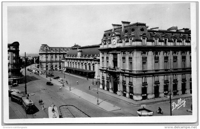 33 BORDEAUX -- vue d'ensemble de la gare st jean.