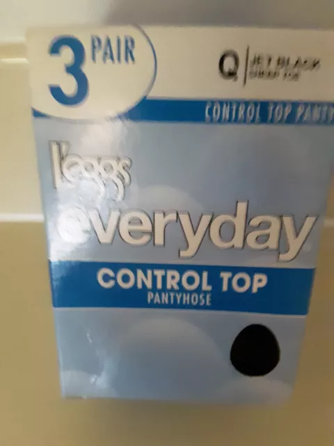 Leggs everyday pantyhose  3 Pair pack Control Top Size Q. Jet Black.