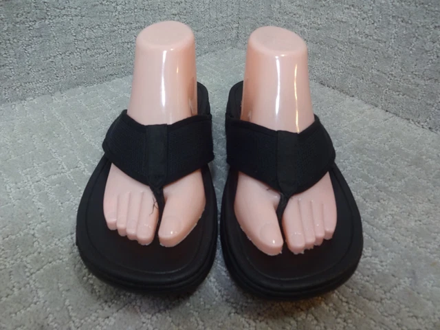 Fitflop Lulu Women's Size 10 US Black Flip Flops Thong Sandals