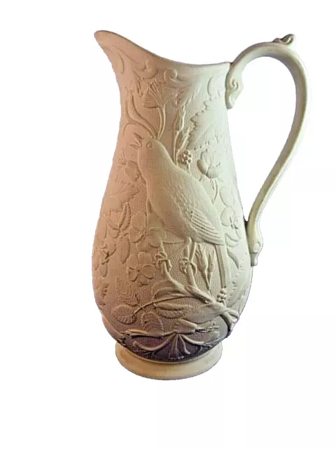 Portmeirion Porcelain Heritage Collection Embossed Parian Ware Jug.Birds.20cm