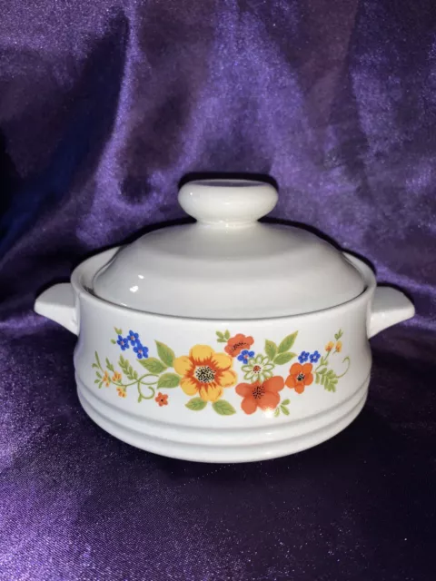 Vintage Sweet Flowers - Bake Serve ‘n Store Stoneware Bowl w/ Lid