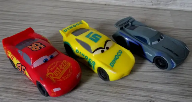 Cars-3  3D Radiergummi m Harter Hülle- Storm, Lightning McQueen, Dinoco - Disney