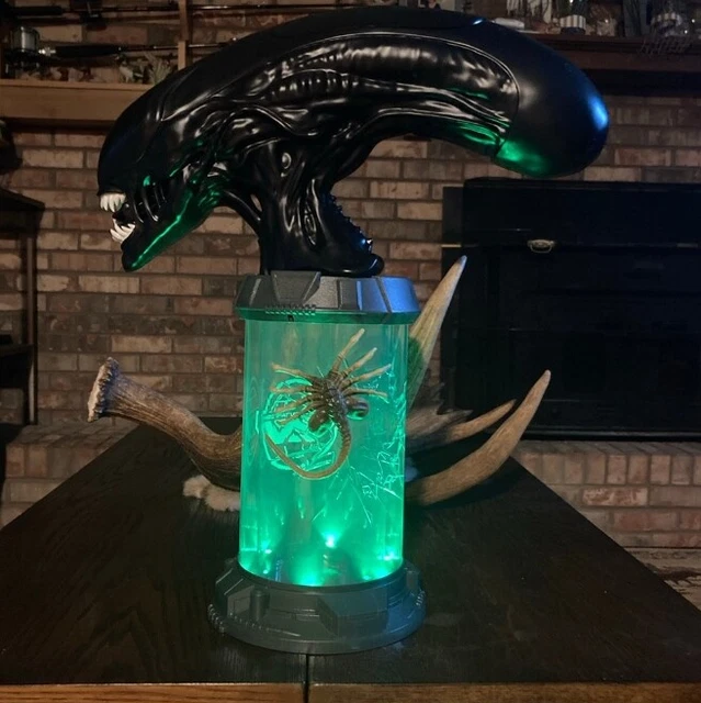 Alien Romulus 2024 Facehugger Xenomorph DNA Hard Ceramic Mug 16oz Regal Exclusive