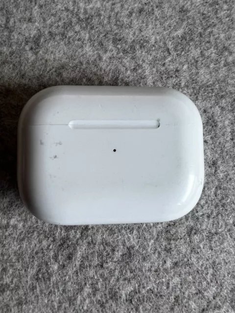 Genuine Original Apple AirPods Pro - 1st Gen - Wireless Charging Case ONLY A2190