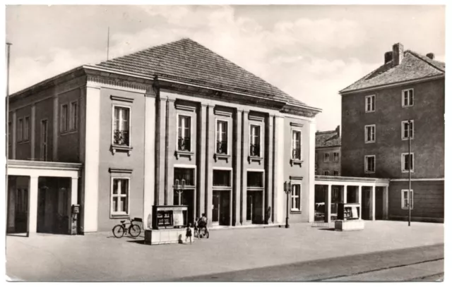 frühe DDR AK - Guben - Lichtspieltheater - postal. echt m. BM