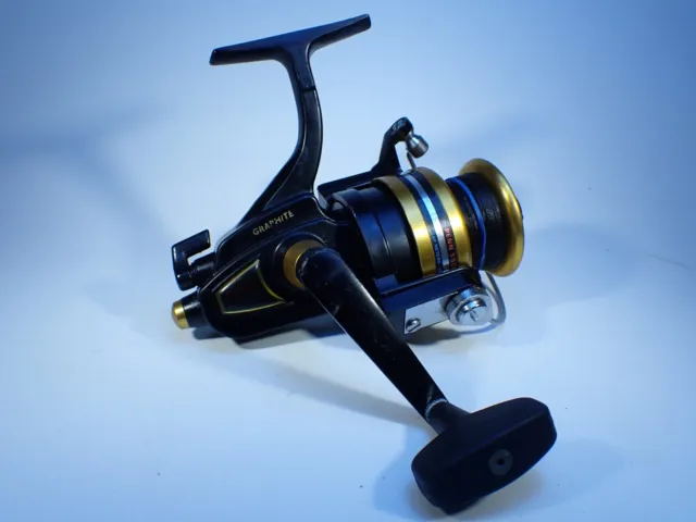 PENN 5500SS GRAPHITE Spinning Reel Ball Bearing Excellent Condition Made In  USA $79.99 - PicClick
