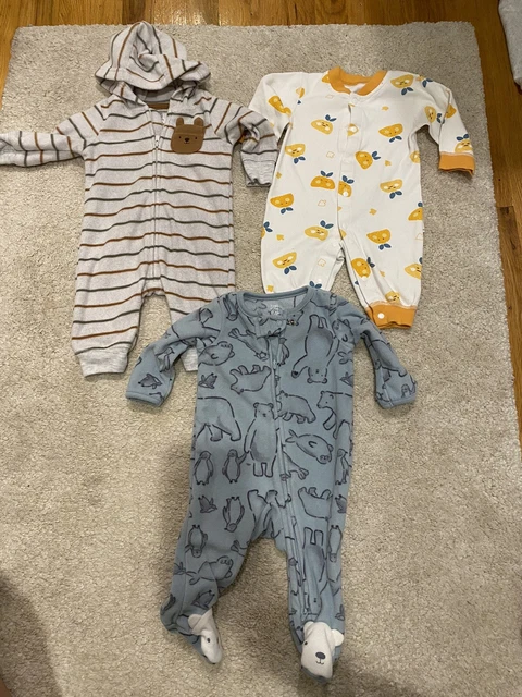3 Carters  Baby Infant Fleece Pajamas Jumpsuits Sleepers  3 Months Lot Hooded
