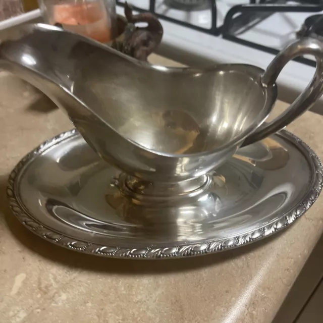 Vintage Silver Plated Gravy Boat with attached Under Plate 2