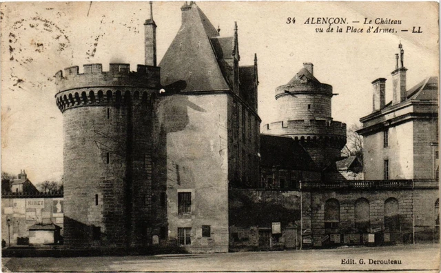 CPA AK ALENCON - La Chateau vu de la Place d'Armes (355258)