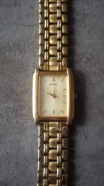 SEIKO MENS SLIM Gold Tone Watch V701-5E49 Fully working, keeps great time.  £ - PicClick UK